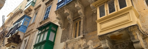facade of old house in Valletta malta
