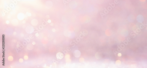 Fotografia silver and pink glitter vintage lights background. defocused