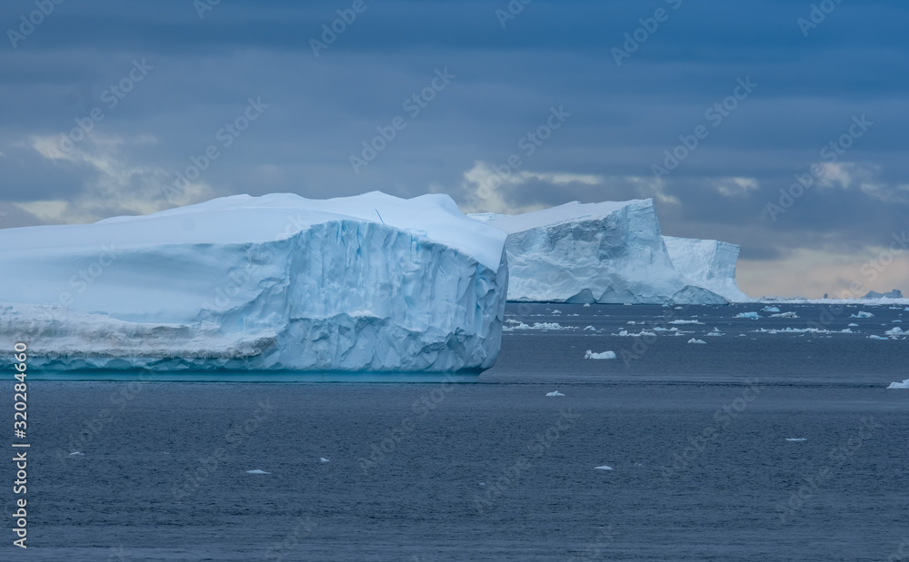 Navigating among enormous icebergs, including the world's largest recorded B-15, calved from the Ross Ice Shelf of Antarctica, Navigating among enormous icebergs, including the world's largest recorded B-15, calved from the Ross Ice Shelf of Antarctica,