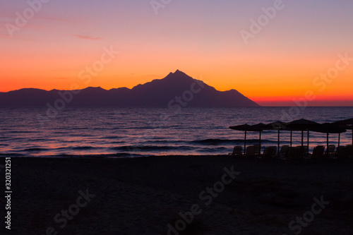 Fotografía waves, sunset on the beach, part of the sea