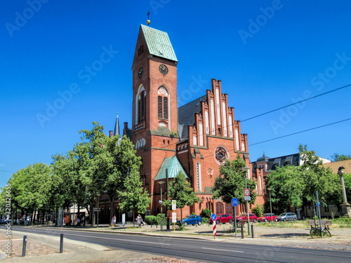 Photography berlin, deutschland - friedrichshagen mit christophorus-kirche