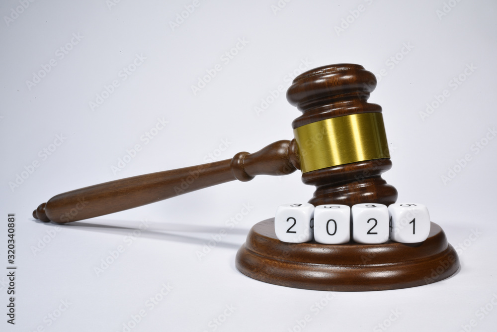 Justice jugement proces judicaire loi 2020