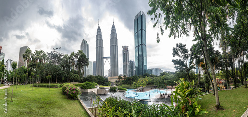 Canvas Print Petronas Towers City Park Kuala Lumpur Malaysia