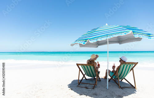 Young couple relaxing at the beach