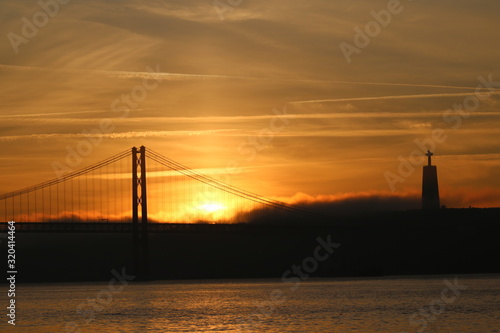 amanhecer em Belém lisboa