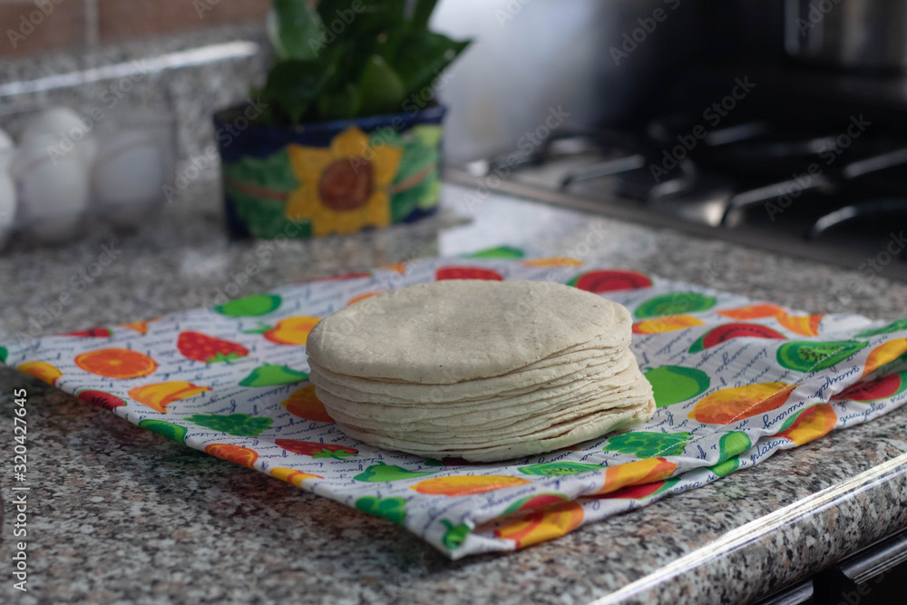 Fototapeta premium fresh corn tortilla