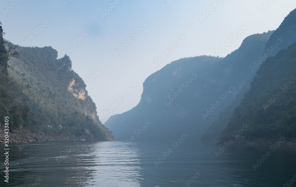 View at Yangtze river for the traveler along with the three gorges area,