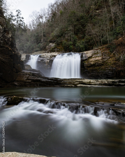 Fototapeta Naklejka Na Ścianę i Meble -  Twisting Falls on the Elk River in the Cherokee National Forest, Tennessee