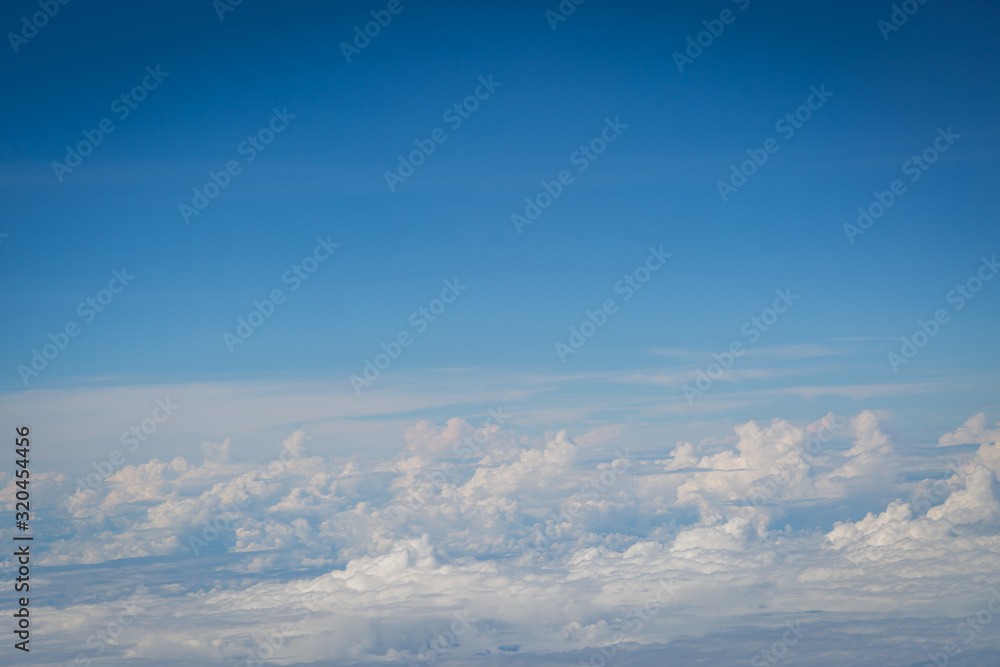 Naklejka premium sky and clouds view from airplan