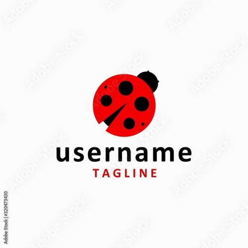 simple ladybug logo design inspiration . circle ladybug logo design template . circle red ladybug icon . simplest ladybug