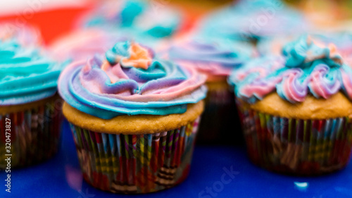 Muffin de colores de unicornio photo