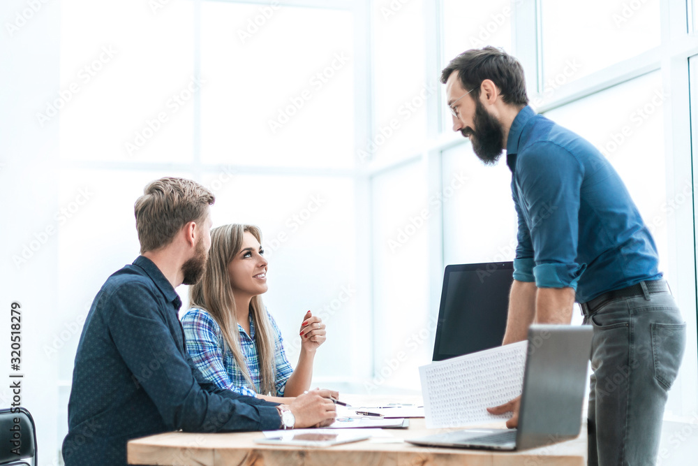 client by asking questions to the Bank employee. client by asking questions to the Bank employee.