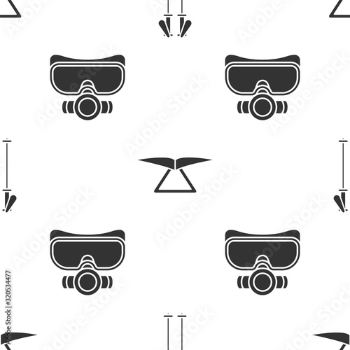 Set Ski poles, Hang glider and Diving mask on seamless pattern. Vector