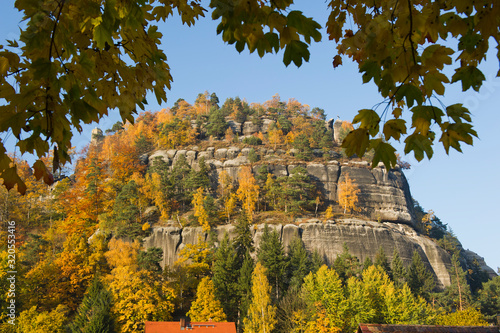 Sandsteinfelsen photo