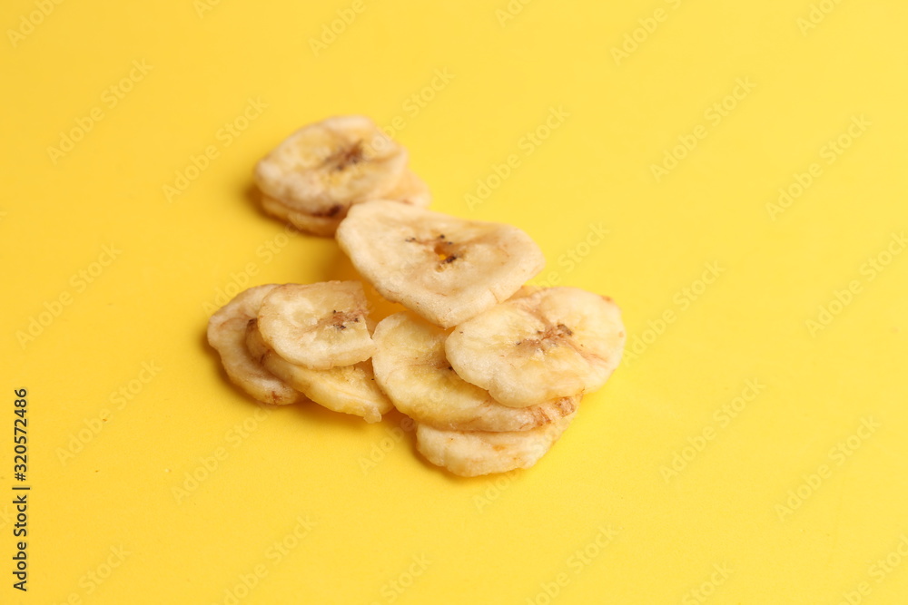 Fototapeta premium fried banana in color background