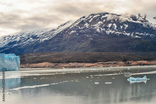 perito moreno glacier, patagonia, calafate, argentina