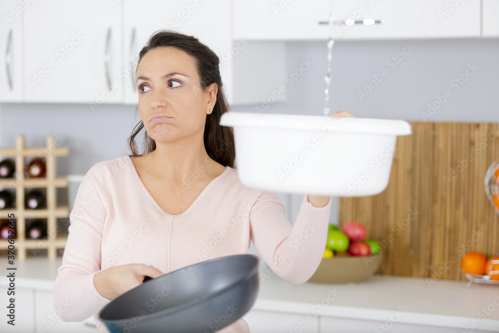 desperate woman having water leaks desperate woman having water leaks