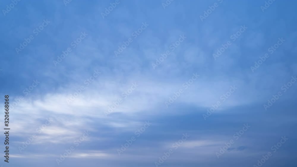 空と雲 日の出 タイムラプス 長時間撮影 曇り空 空と雲 日の出 タイムラプス 長時間撮影 曇り空