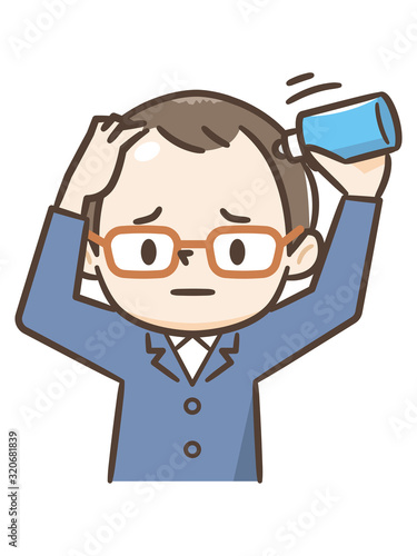 育毛剤で頭皮マッサージをする男性　ハゲ