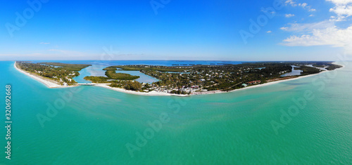 Obraz na plátne Aerial landscape view of Captiva Island and Sanibel Island in Lee County, Florid