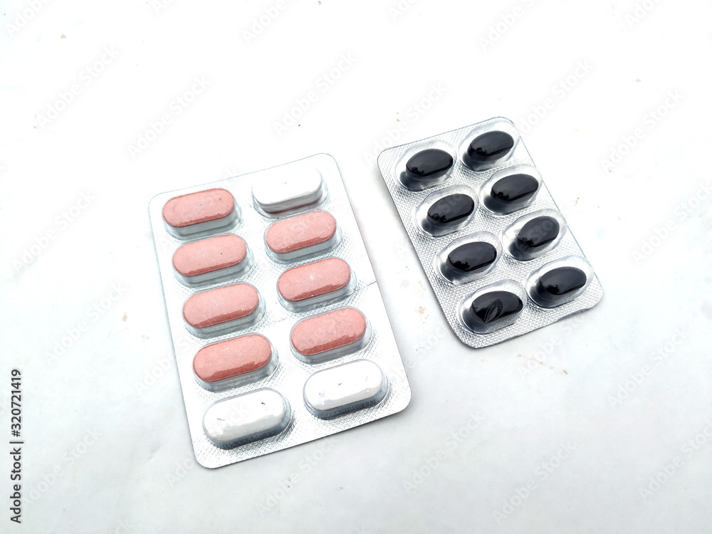 select focus of hard capsule is antibiotic such as amoxycillin dicloxacillin that is dispens by pharmacist select focus of hard capsule is antibiotic such as amoxycillin dicloxacillin that is dispens by pharmacist