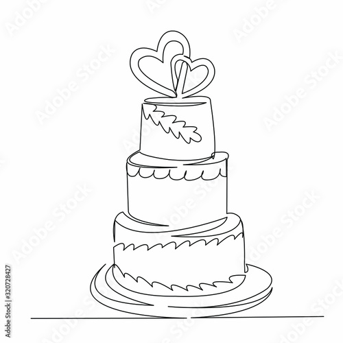 wedding cake with hearts