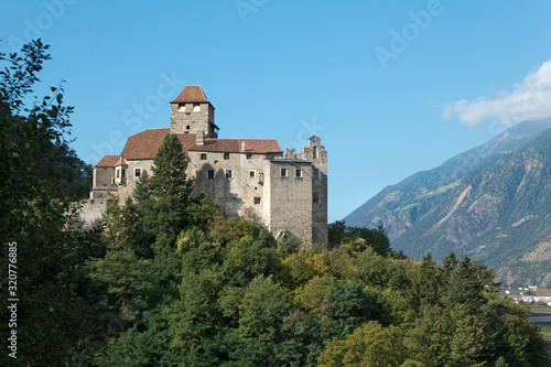 Burg bei Naturns im Vinschgau, Südtirol © Jürgen Nickel