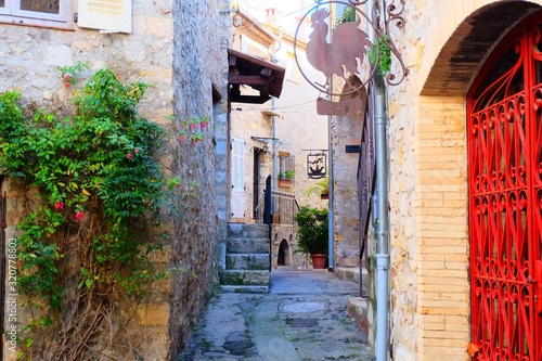 Fototapeta Naklejka Na Ścianę i Meble -  Mougins, France