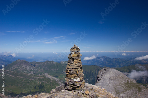 stone figure on the top of the Uri Rotstock © Luciernaga