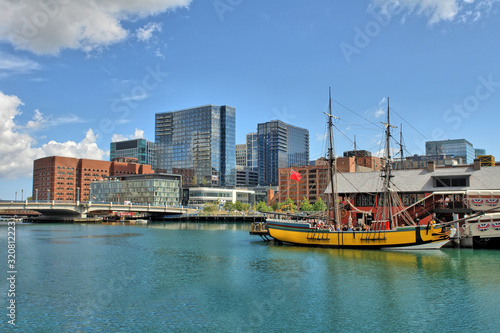 Boston– miasto w północno-wschodniej części Stanów Zjednoczonych, stolica stanu Massachusetts.