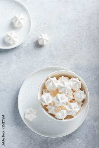 Sweet white meringue