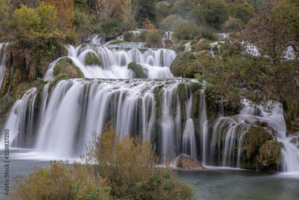 Obraz premium Cascading Waterfalls Skradinski Buk. Krka