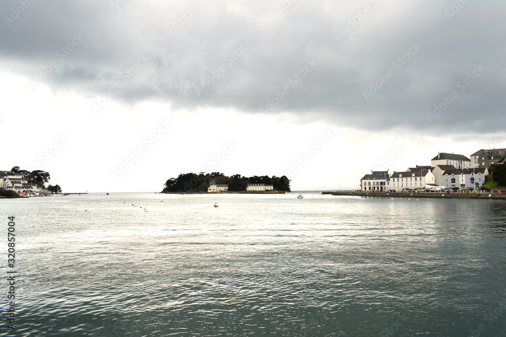 Douarnenez dans le Finistère le Port Rhu l'Ile Tristan et son musée Douarnenez dans le Finistère le Port Rhu l'Ile Tristan et son musée