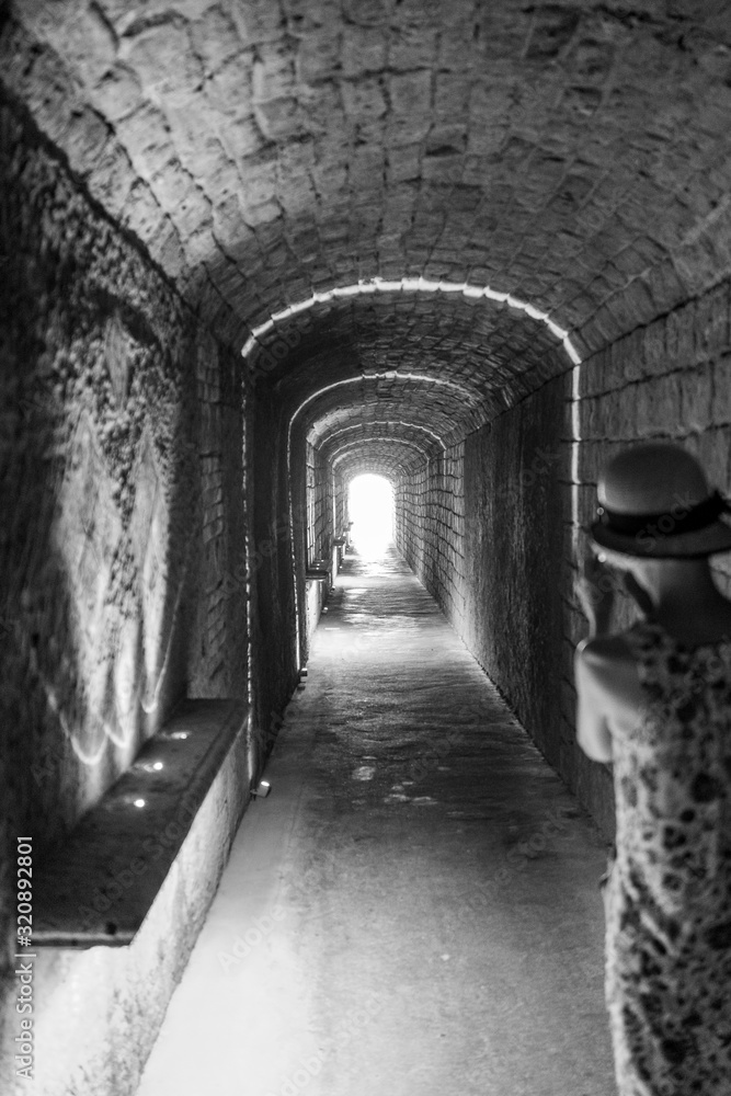 Tunnel zum Licht... Tunnel zum Licht...