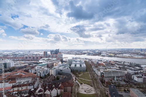 Stadtpanorama Hamburg © architekturimbild