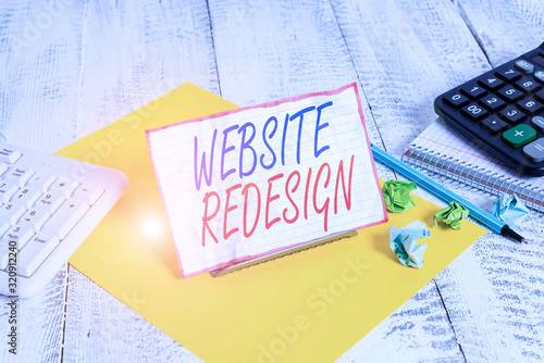 Фотография Writing note showing Website Redesign