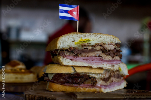 Cuban sandwich