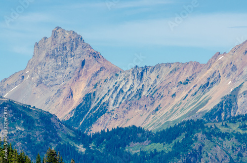 Beautiful Mountain Artist Ridge Trail Park. Mount Baker, Washington, USA. © karamysh