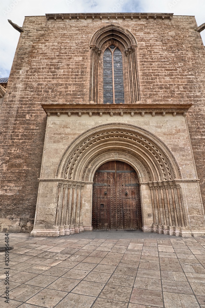 Romanesque door of the Cathedral of Valencia Romanesque door of the Cathedral of Valencia