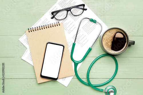 Stethoscope with mobile pho...
