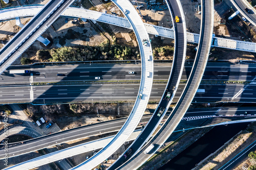 インターチェンジの空撮