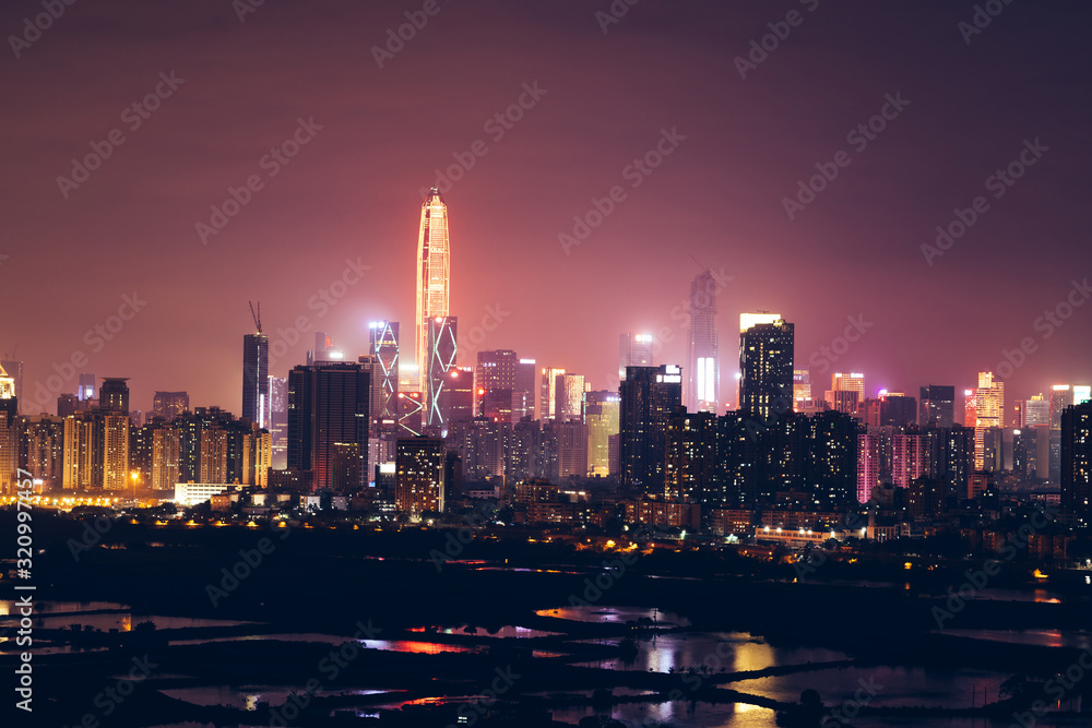 Obraz premium Piękny nocny krajobraz miasta Shenzhen w Chinach