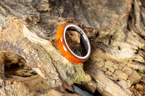 Quina wood ring