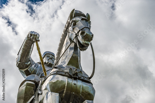 Obraz na płótnie The Genghis Khan Equestrian Statue, is a 131-foot (40 m) tall statue of Genghis Khan on horseback, on the bank of the Tuul River at Tsonjin Boldog 54 km east of the Mongolian capital Ulaanbaatar. w salonie