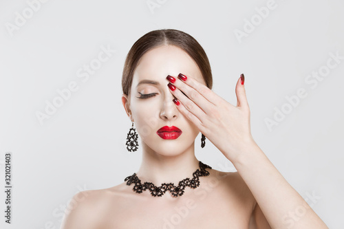 Obraz na plátně Red and black gradient nails and lips combination set