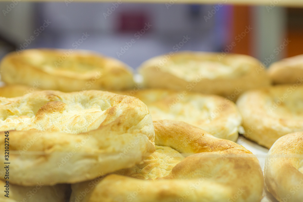 Tandyr nan or lepeshka, tarditional asian bread
