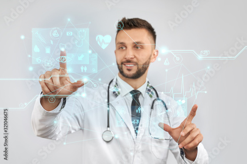 Smiling doctor using virtual 3D projection.