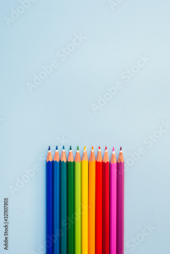 Color pencil 