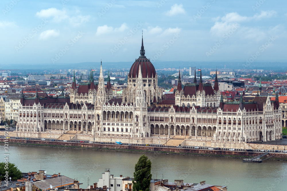 Fototapeta premium hungarian parliament in budapest