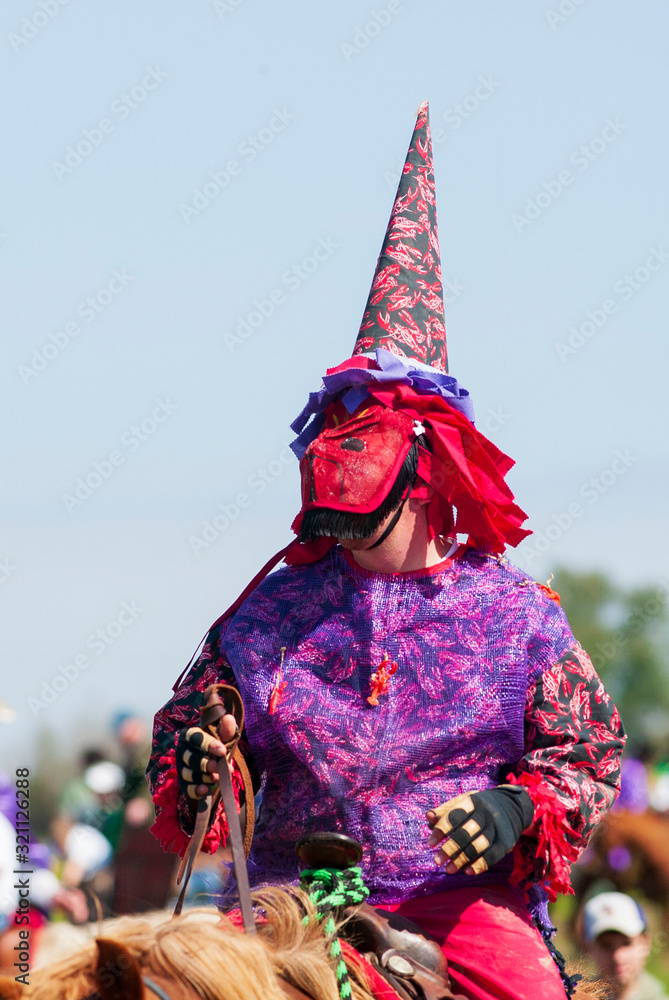 Naklejka premium Courir de Mardi Gras Chicken Chasing in Mamou Louisiana